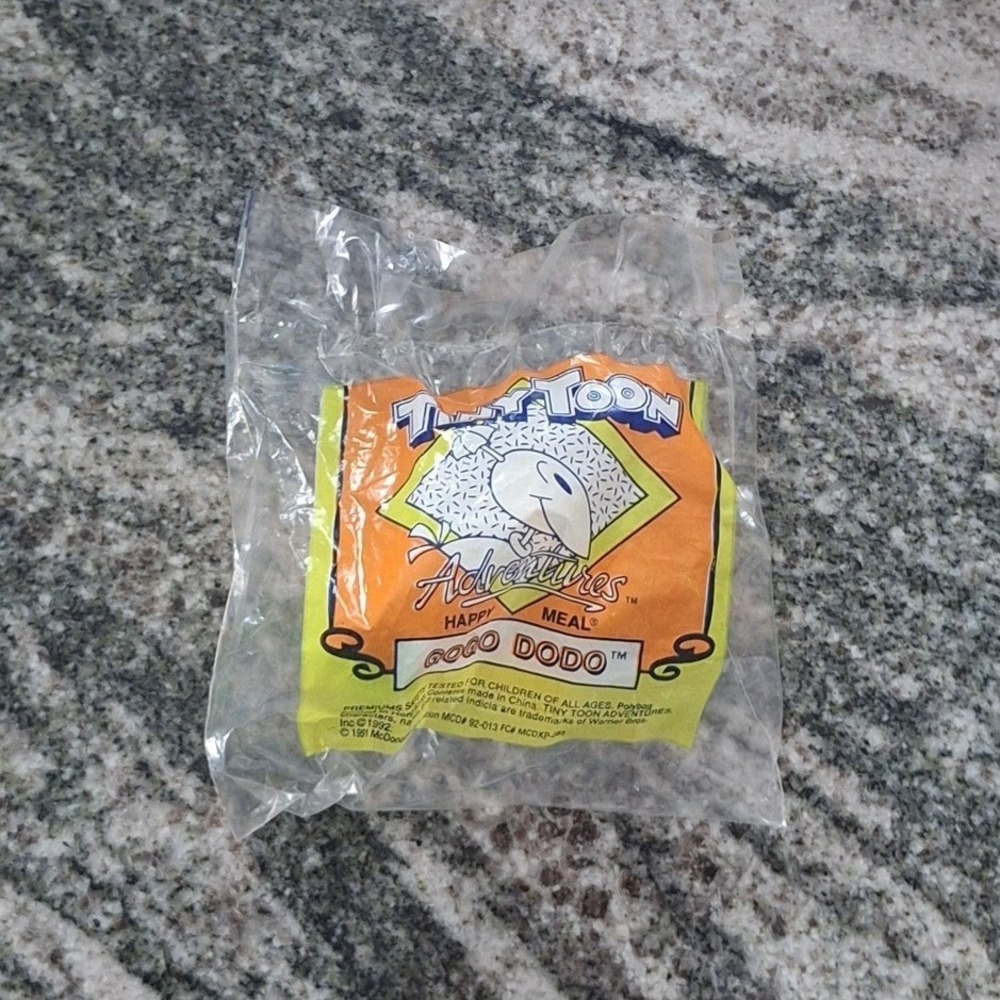 McDonald's Tiny Toon Adventures Gogo Dodo Happy Meal Toy Sealed 90s Vintage 1992 - Picture 1 of 4
